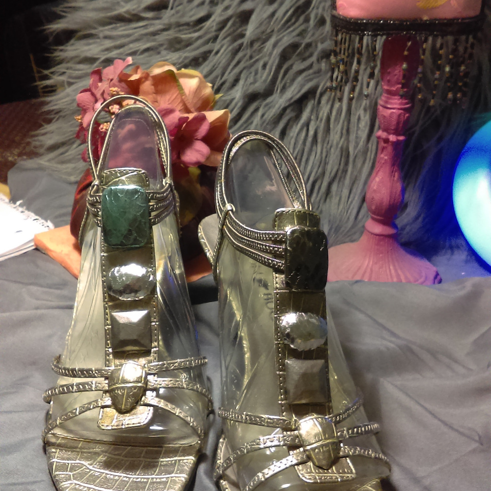 FASHIIN BUG Faux Snakeskin Sandal Size 9 1/2